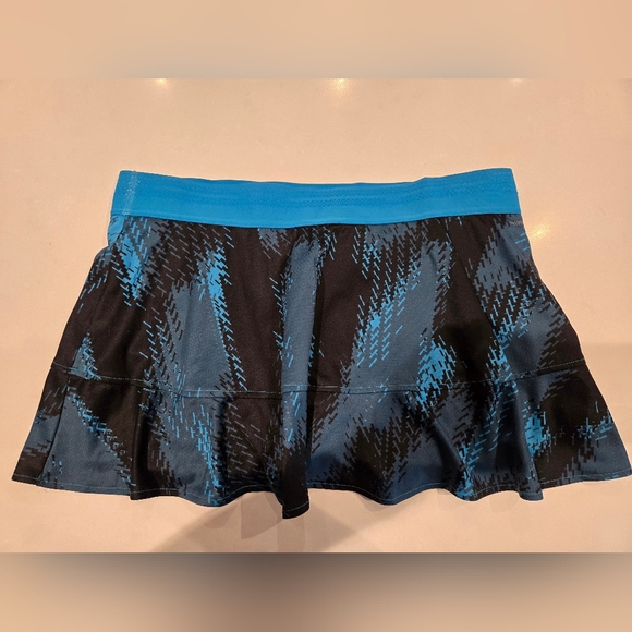Adidas Blue Patterned Tennis Skirt Size XL - Picture 6 of 7
